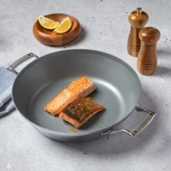Saveur Selects Pannenset Voyage Series (Hapjespan ø 25 Cm + Koekenpan ø 30 Cm) - TriPly RVS - Inductie En Alle Andere Warmtebronnen -Keukengerei Winkel 1200x1200 1 3