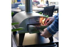 ZiiPa Pizza Oven Piana - Houtgestookt - Met Thermometer - Leisteen - Voor ø 30 Cm Pizza's - Roterende Pizzasteen -Keukengerei Winkel 159597