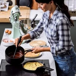 KitchenAid Steelpan Classic Forged - ø 16 Cm / 1.5 Liter - Keramische Anti-aanbaklaag -Keukengerei Winkel 813CAuPQxL. AC SL1500