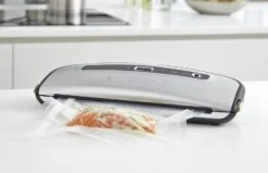 FoodSaver Vacumeermachine Urban Premium - Zilver - FFS015/X -Keukengerei Winkel FFS015X Lifestyle 11 5d36dfa644c896.24161818