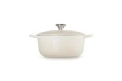 Le Creuset Braadpan Signature - Meringue - ø 20 Cm / 2.4 Liter -Keukengerei Winkel RS9471 LC 20191212 FR PS 00001 1