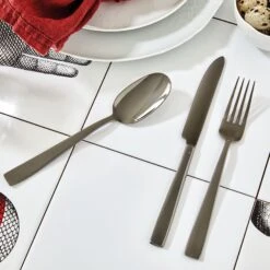 Sambonet Bestekset Flat - Zwart - 36 Delig / 6 Personen -Keukengerei Winkel Sambonet Bestekset Flat Zwart 36 Delig