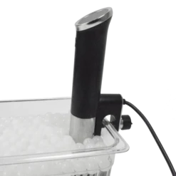 Wartmann Sous Vide Stick - LCD Display - Zwart - WM-1508 -Keukengerei Winkel WM 1508 SV zijkant bak