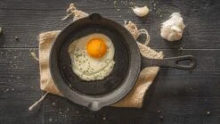 Blackwell Koekenpan - Gietijzer - ø 20 Cm - Zonder Anti-aanbaklaag 15 Blackwell Koekenpan - Gietijzer - ø 20 Cm - Zonder Anti-aanbaklaag -Keukengerei Winkel jh gietijzer 002 14