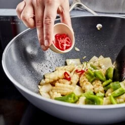 Demeyere Wokpan Alu Pro 5 - Ceraforce - ø 30 Cm - Keramische Anti-aanbaklaag -Keukengerei Winkel pdp masonry content demeyere alu pro 5 wok heats up quickly