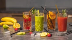 Sareva Herbruikbare Rietjes - Met Borstel - RVS - Gebogen - 4 Stuks -Keukengerei Winkel product keuken 7 1