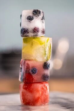 Sareva IJsblokjesvorm - 8 Grote Ijsblokjes - Siliconen - Easy Release - Herbruikbaar -Keukengerei Winkel sereva ijs sfeer 6 1